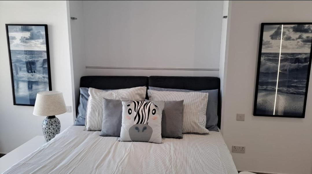 Beautiful Studio In Gibraltar - E1 Eksteriør bilde
